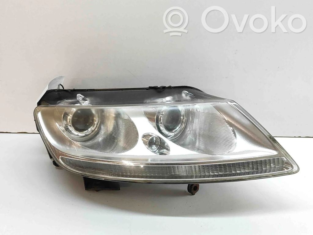 Volkswagen Phaeton Lampa przednia 