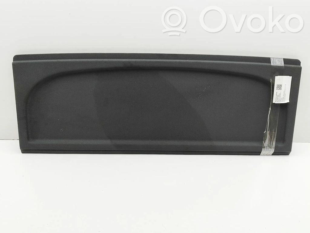 Audi RS Q3 Hattuhylly 