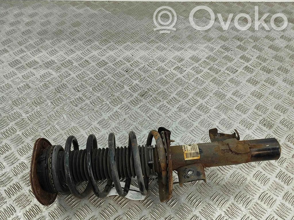 Volvo V70 Etuiskunvaimennin 