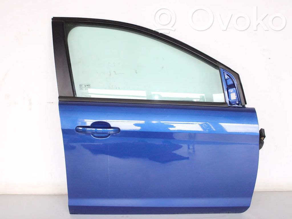Puerta delantera   4M5T14553