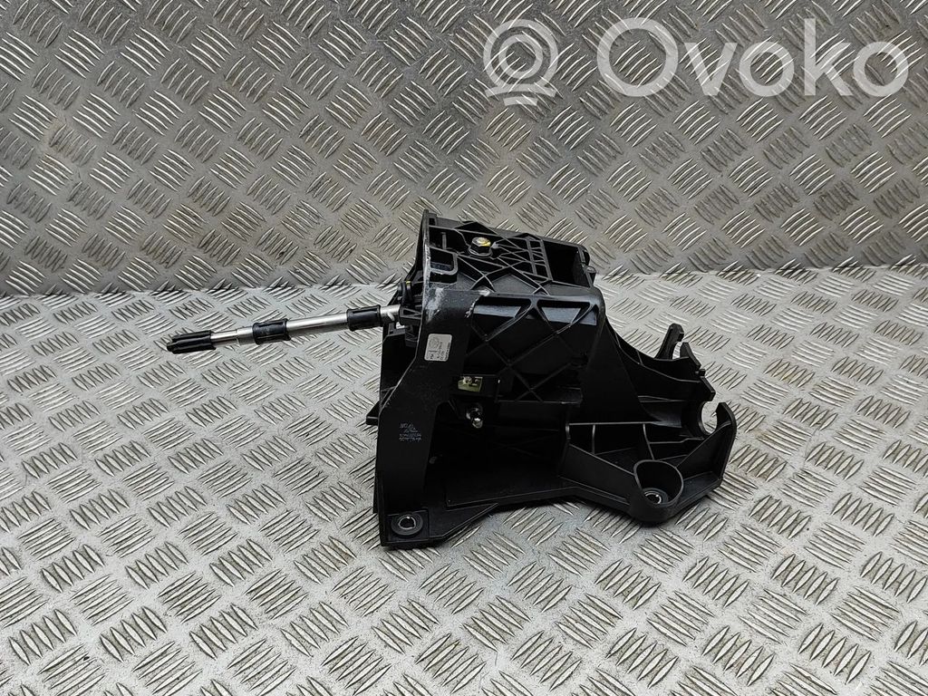 Opel Vivaro Gear shifter/selector 