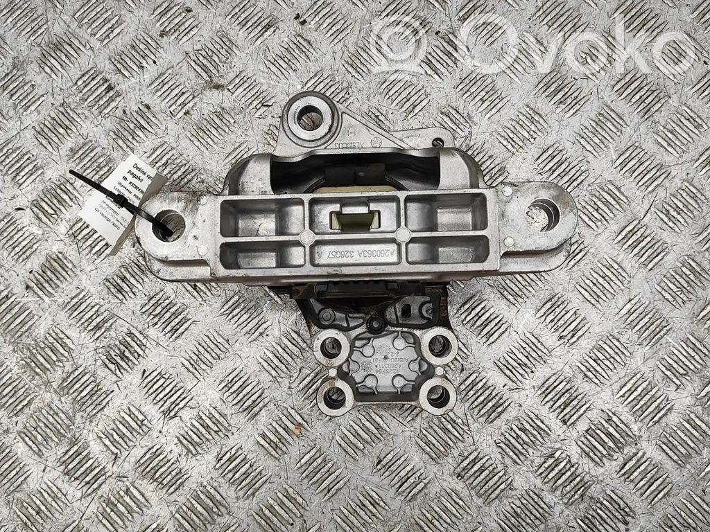 Engine mount bracket   32298325
