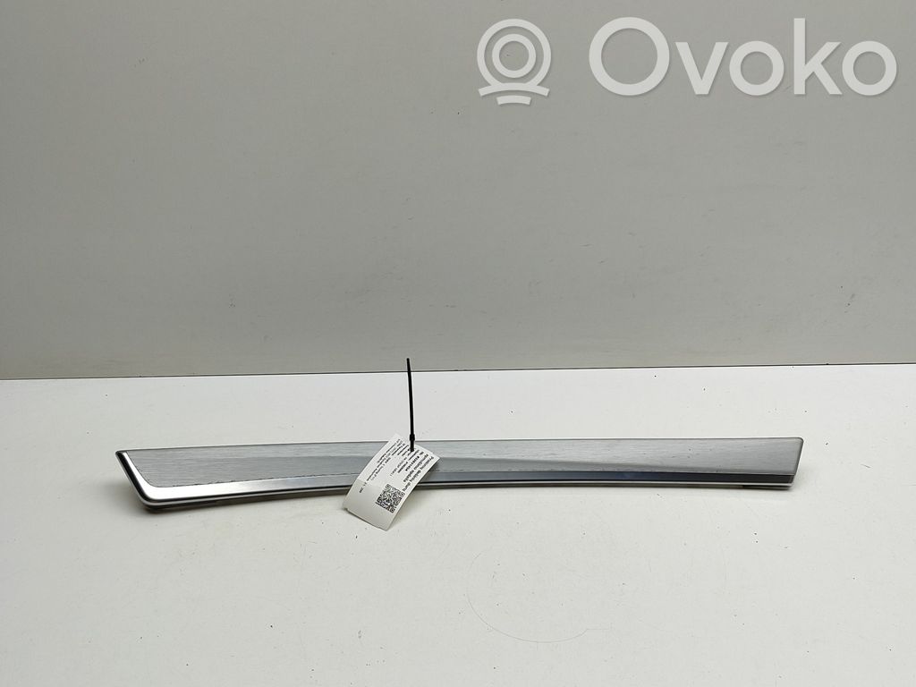 BMW 5 F10 F11 Rivestimento del pannello della portiera anteriore 