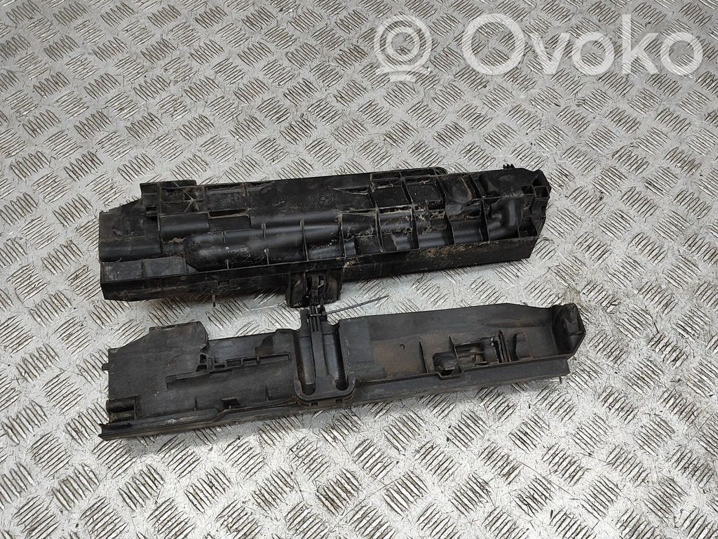 Radiator support slam panel bracket   7524912,7524914