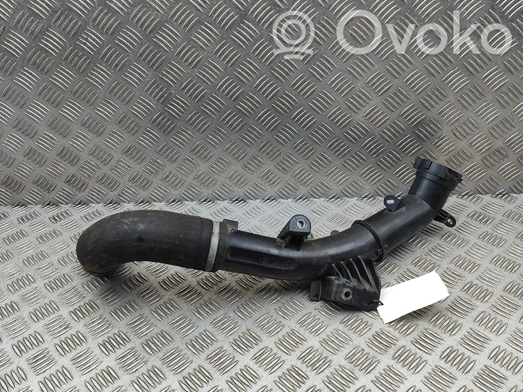 Volvo XC40 Wąż / Rura intercoolera 