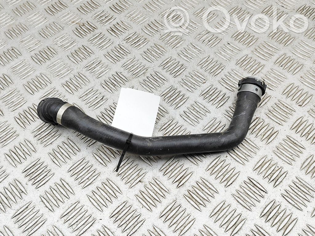 Mercedes-Benz E W213 Conductă/furtun lichid de răcire motor