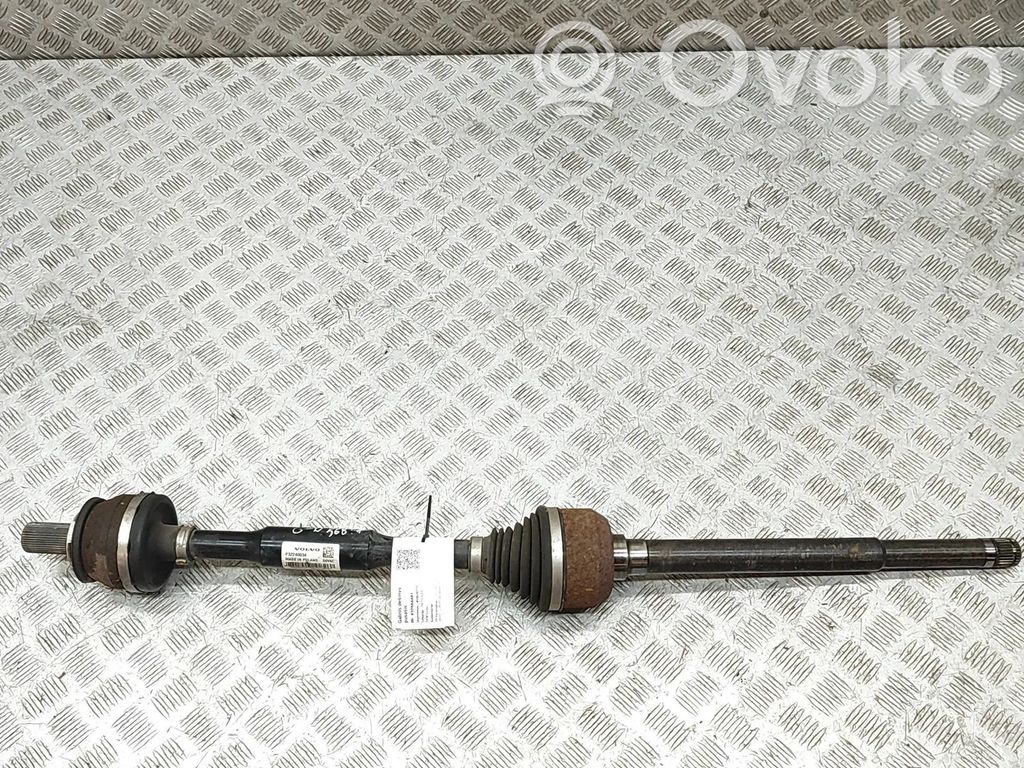 Volvo C40 Półoś tylna 