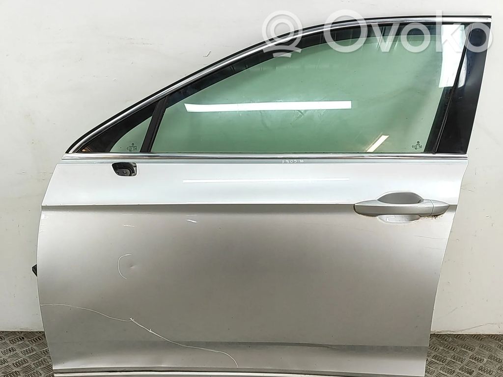 Volkswagen PASSAT B8 Etuovi 