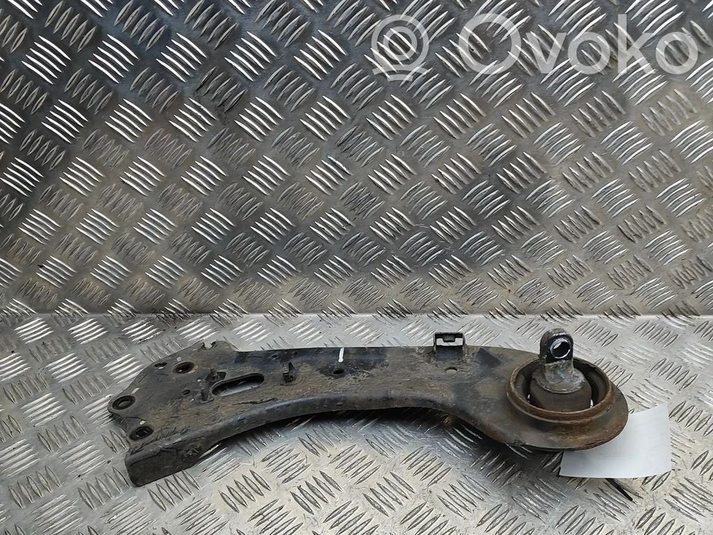 KIA Optima Rear upper control arm/wishbone 