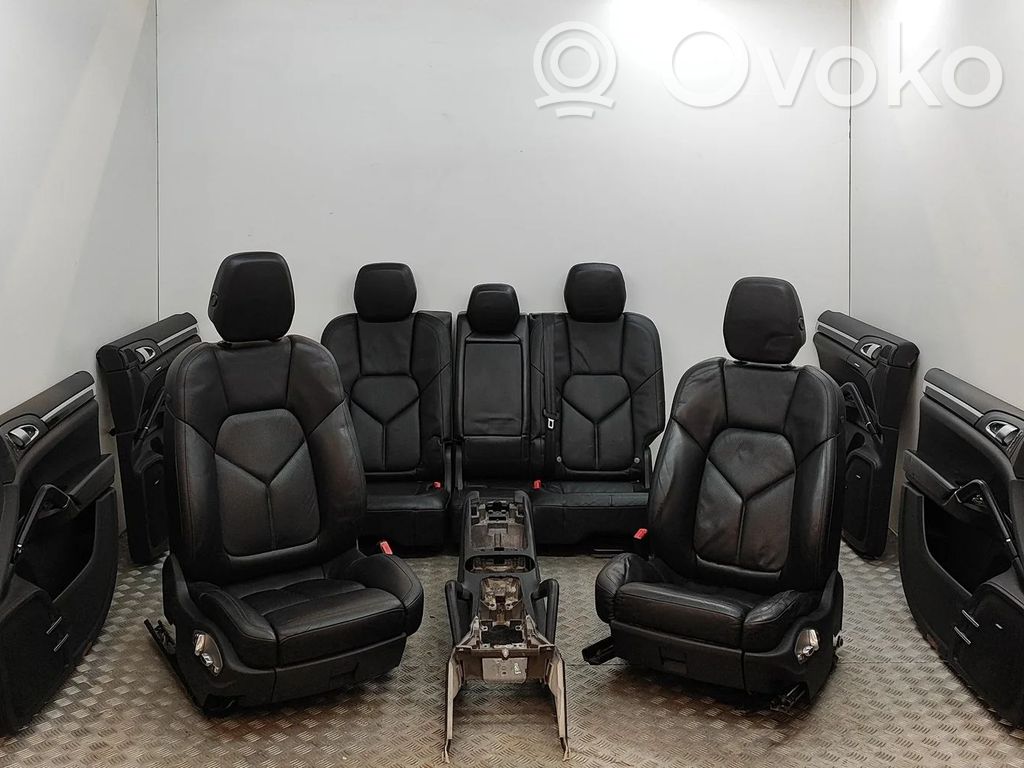 Porsche Cayenne (92A) Sisustussarja 