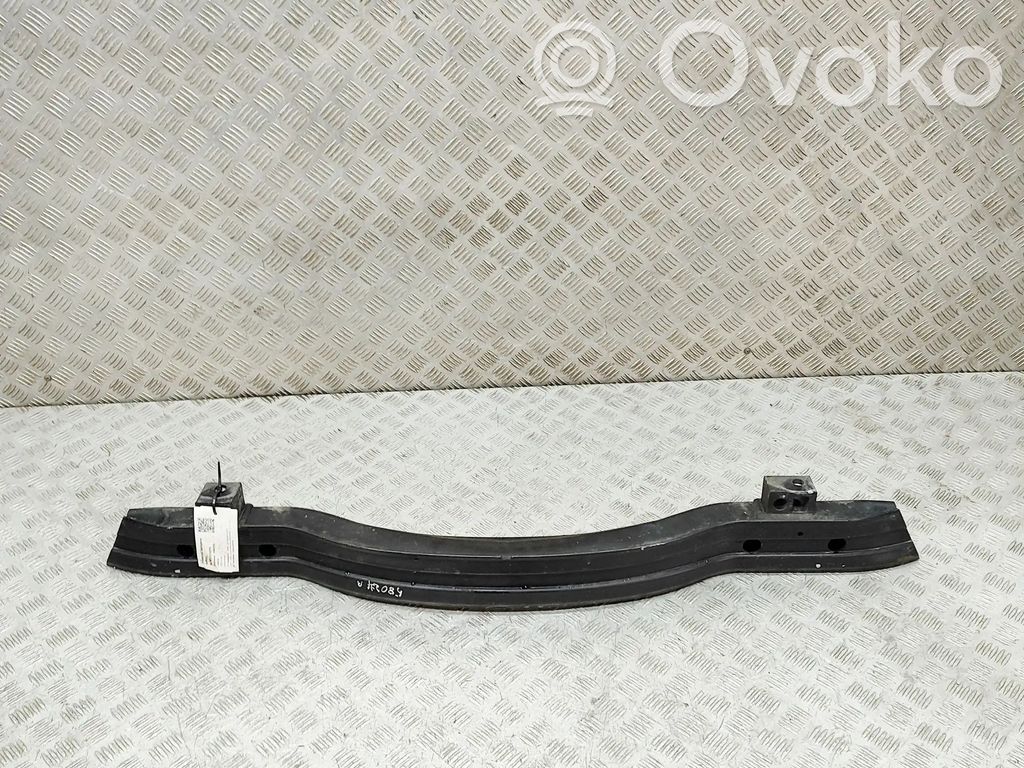 Priekšpusē bampera sija / balka   7048830