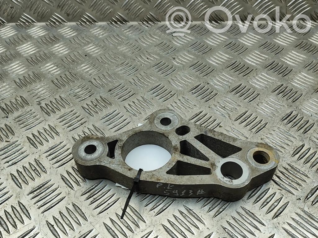 Ford Mustang Mach-E Engine mounting bracket 