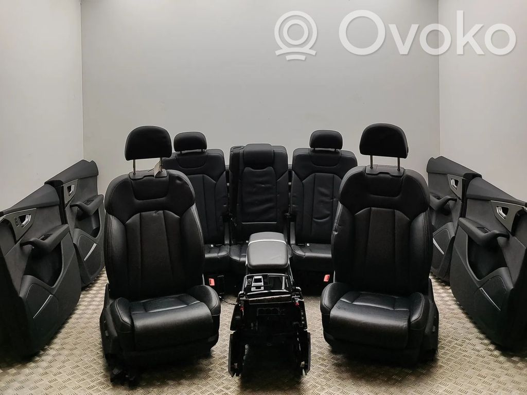 Juego interior   4M8863244H,4M0010500,4M0867117B,4M0867118B,4M0867317B,4M0867318B
