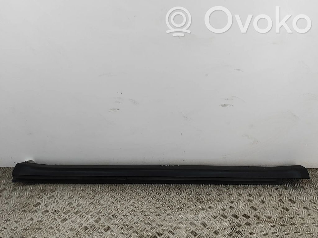 Porsche Macan (95B) Listón 