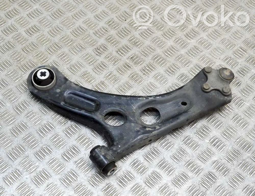 Opel Corsa F Querlenker Achsschenkel vorne 