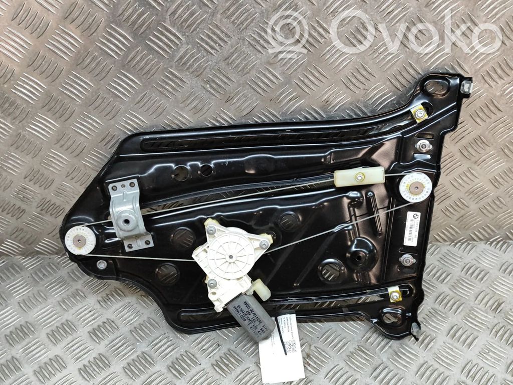 BMW 1 E81 E87 Rear door window regulator with motor 