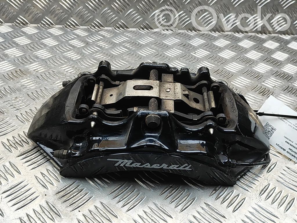 Maserati Levante Etujarrusatula 