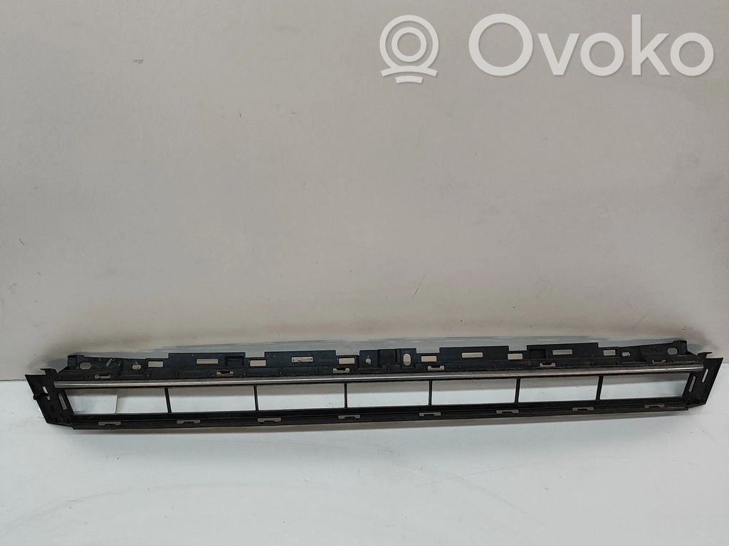Front grill   8W6807683A
