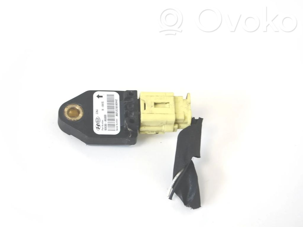 Sensor impacto/accidente para activar Airbag   95930A6000