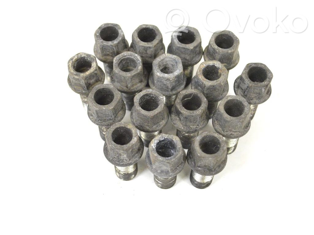 Tuercas/tornillos