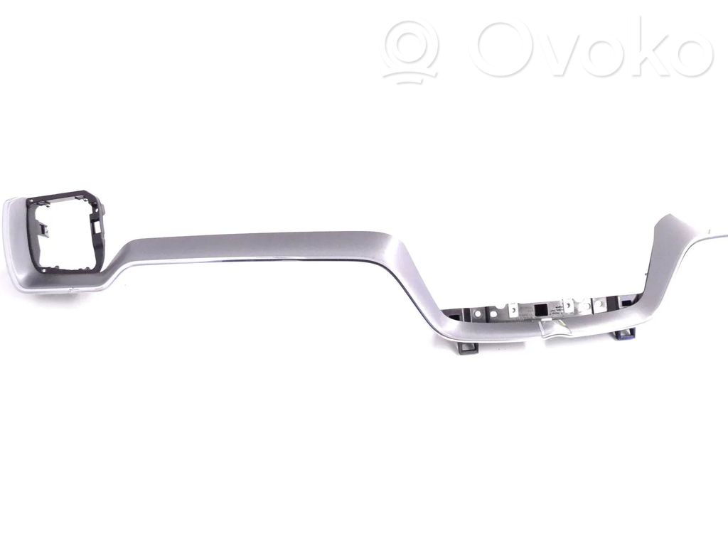 Volvo XC60 Moldura de la guantera 