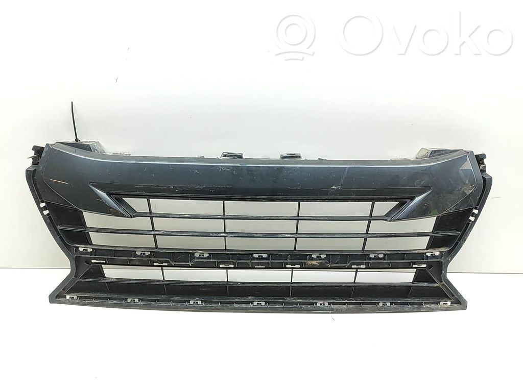 Kühlergrill   8975512442