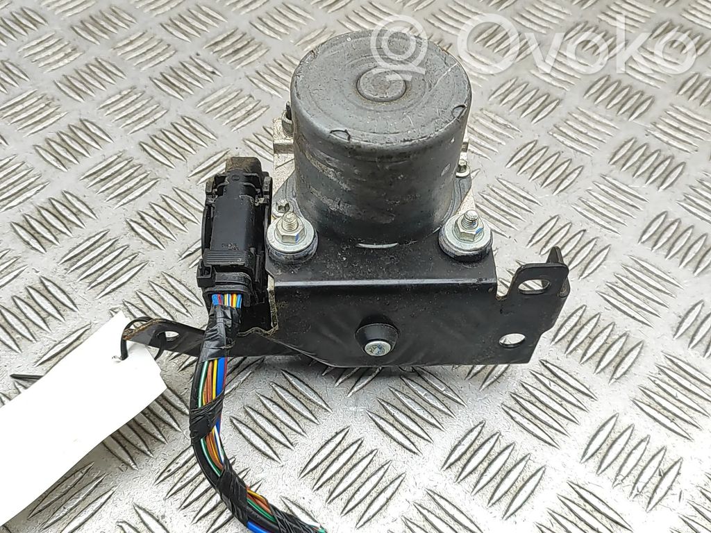 ABS-pumppu   UR61437A0,0265231027