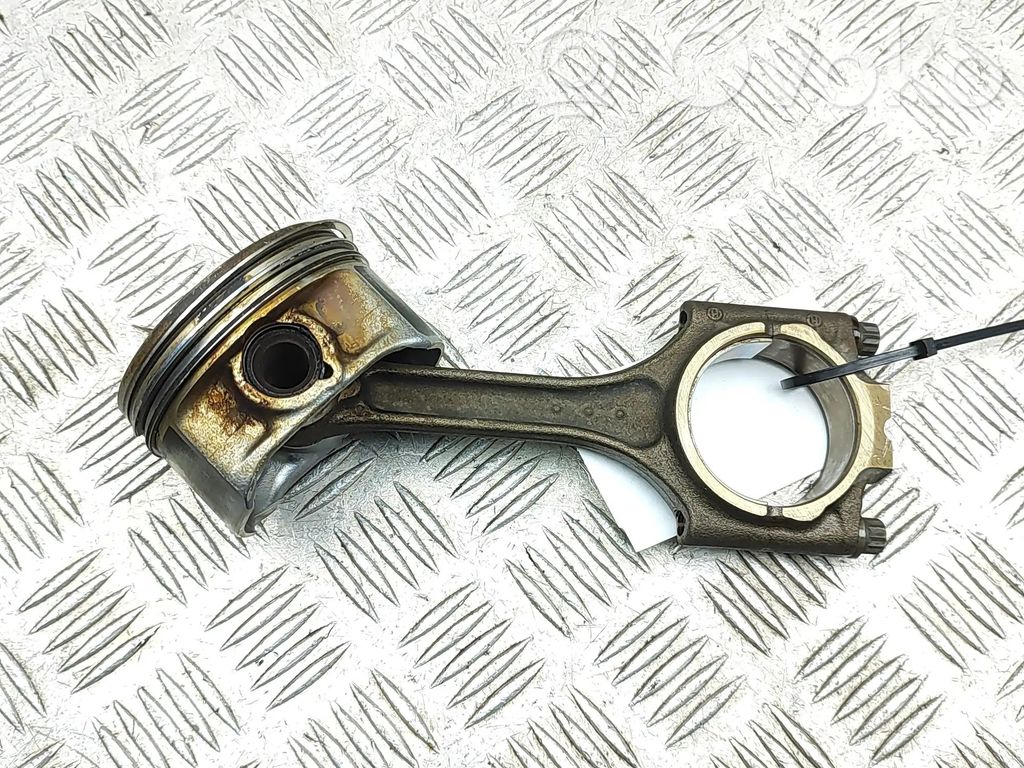 Ford Focus Piston 