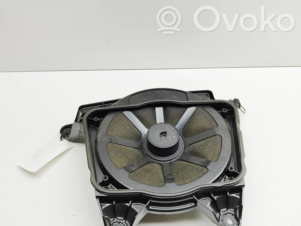 Audi A8 S8 D4 4H Subwoofer 