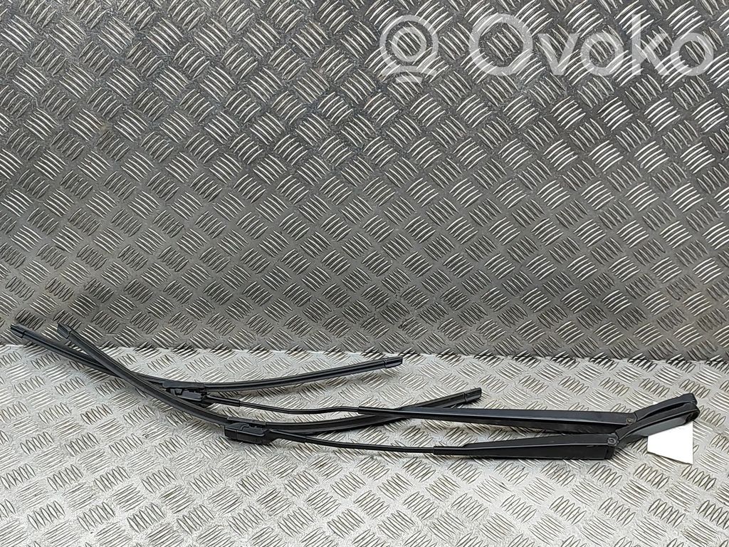 Volkswagen Crafter Wycieraczka szyby przedniej / czołowej 