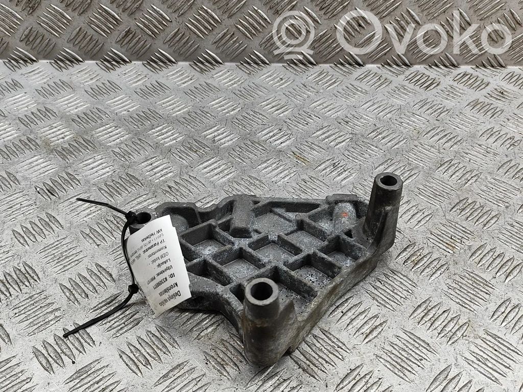 Opel Ampera Łapa / Mocowanie silnika 