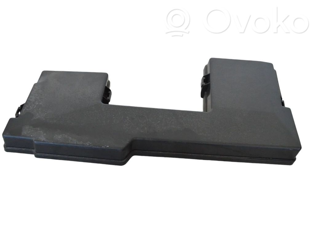 Jaguar XF X250 Fuse box cover 