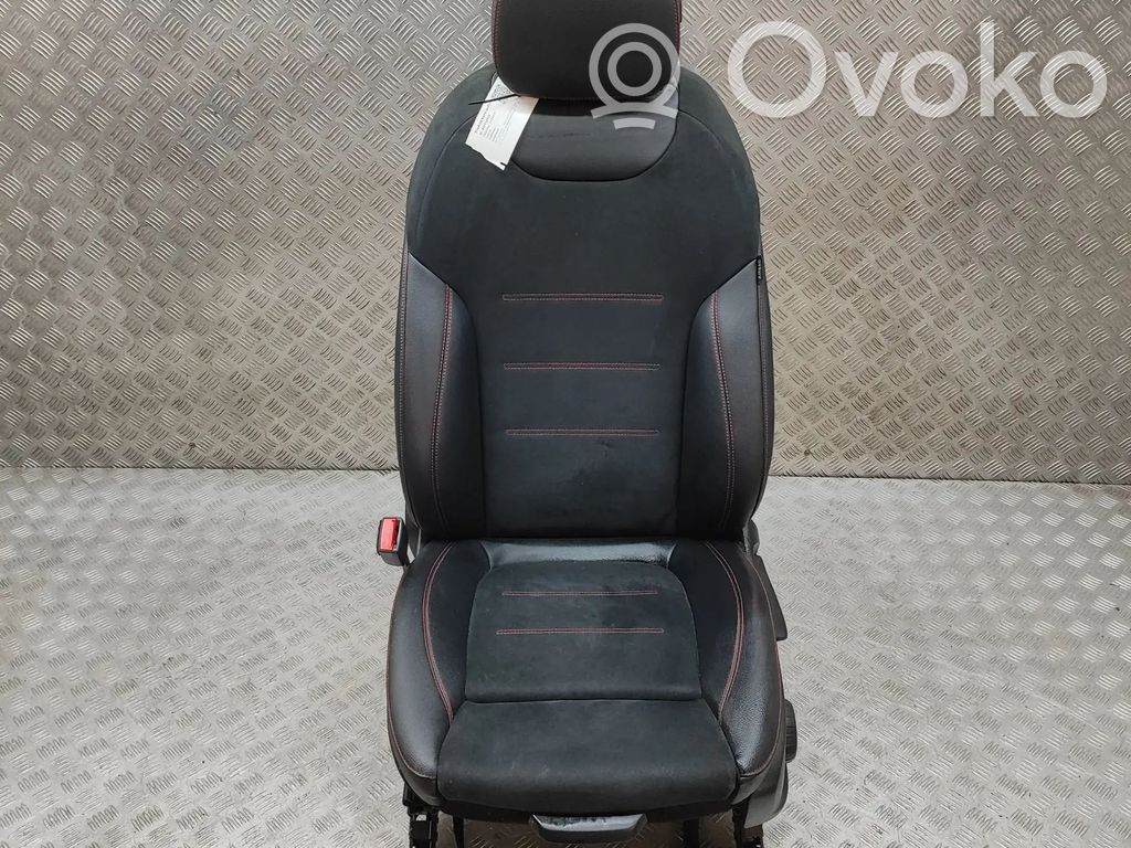 Mercedes-Benz GLB X247 Fotel przedni kierowcy 