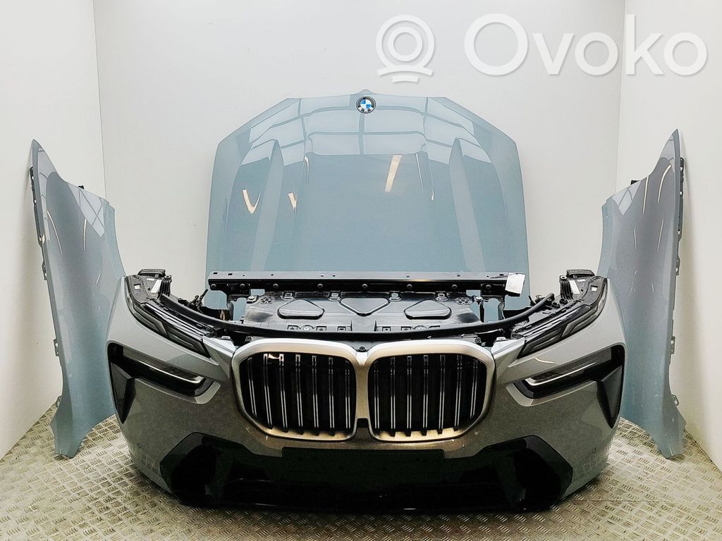 BMW X7 G07 Priekio detalių komplektas 