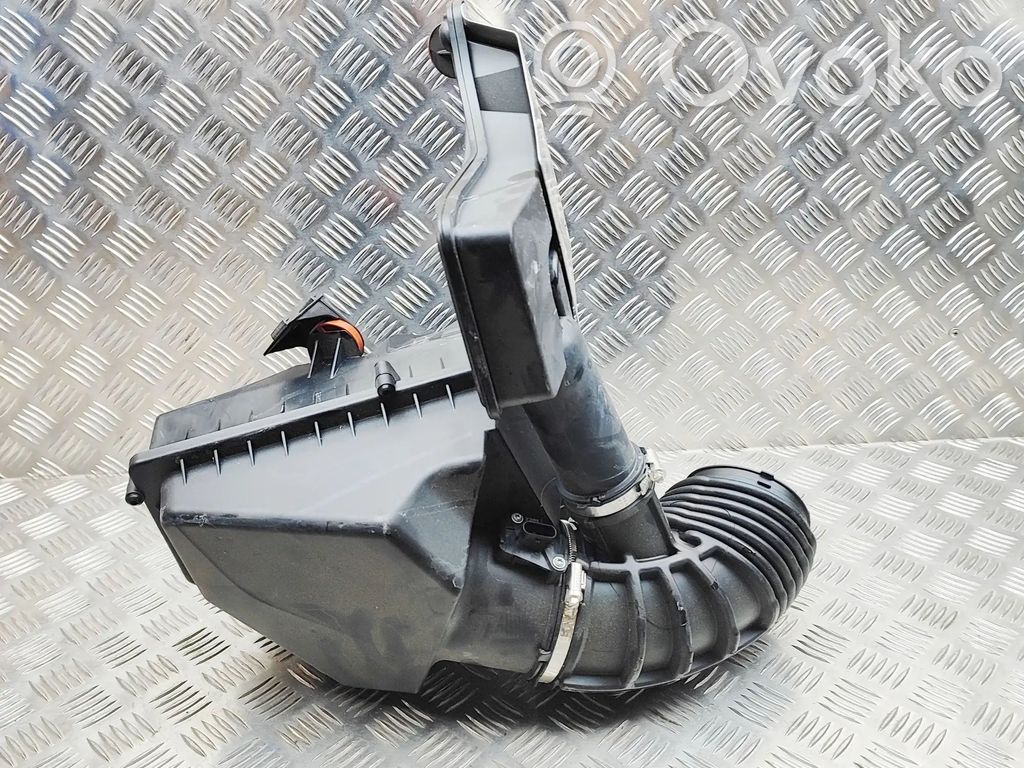 BMW X7 G07 Air filter box 