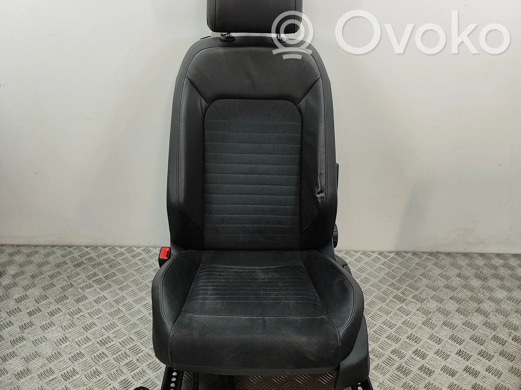 Volkswagen PASSAT B8 Fotel przedni kierowcy 