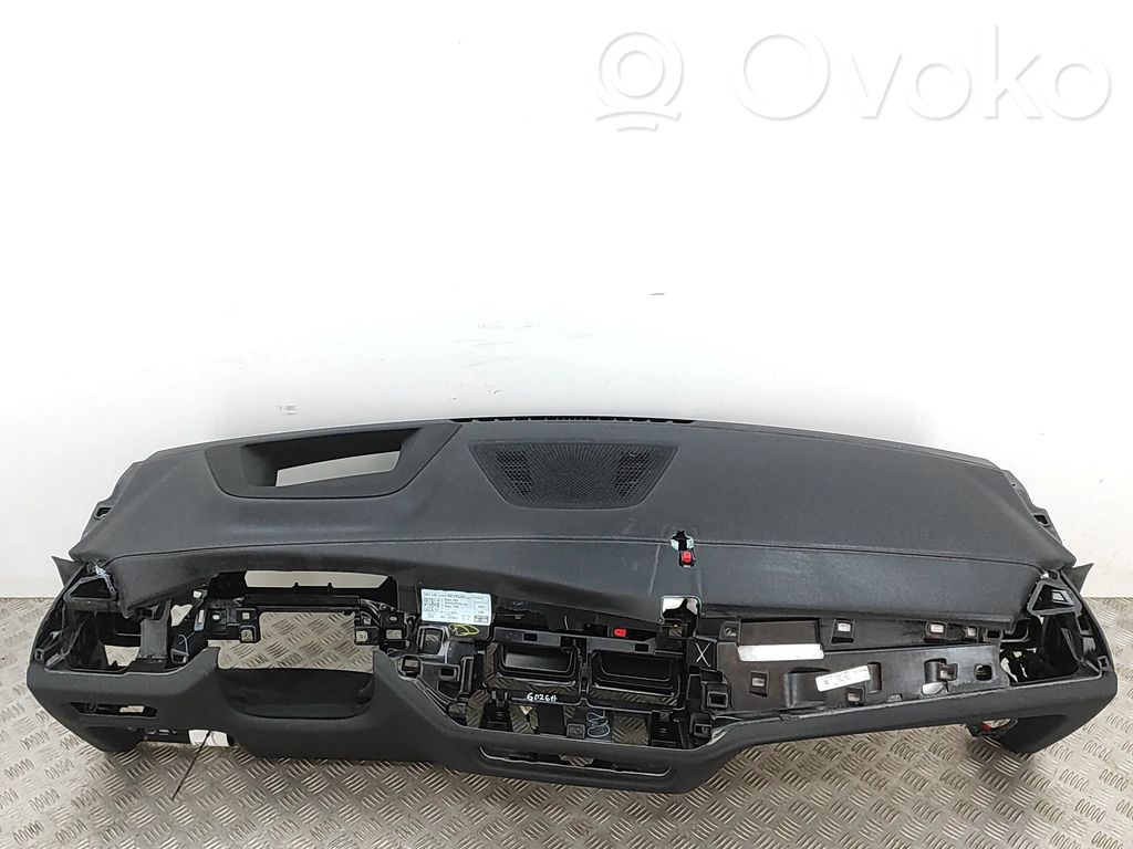 BMW X5 G05 Panelis 