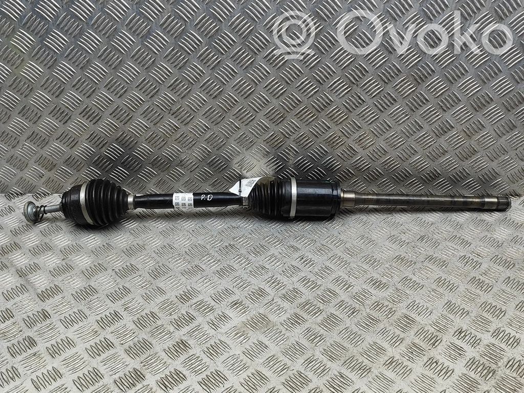 BMW XM Priekinis pusašis 