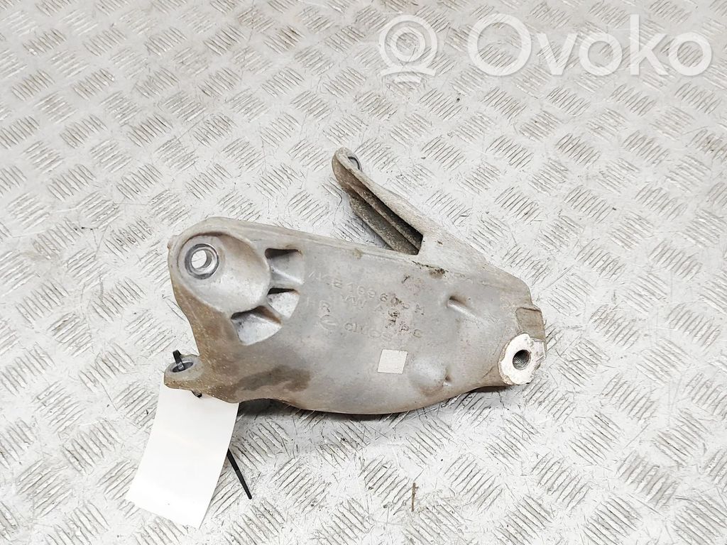 Audi e-tron Engine mounting bracket 