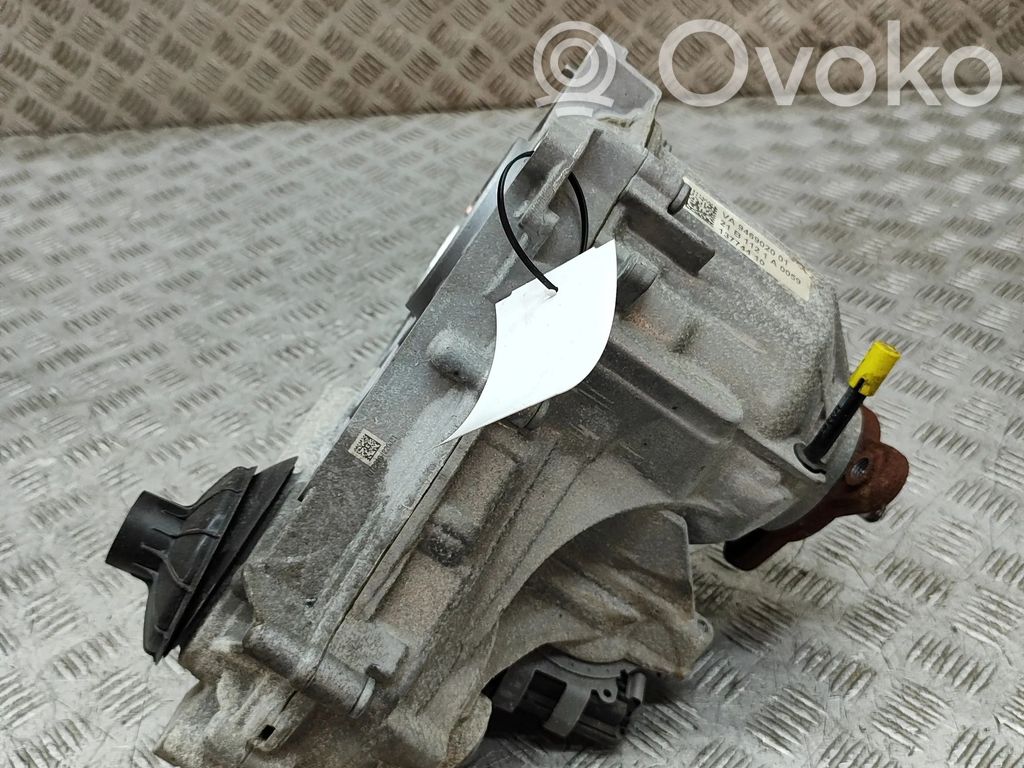 BMW 7 G11 G12 Skrzynia rozdzielcza / Reduktor 