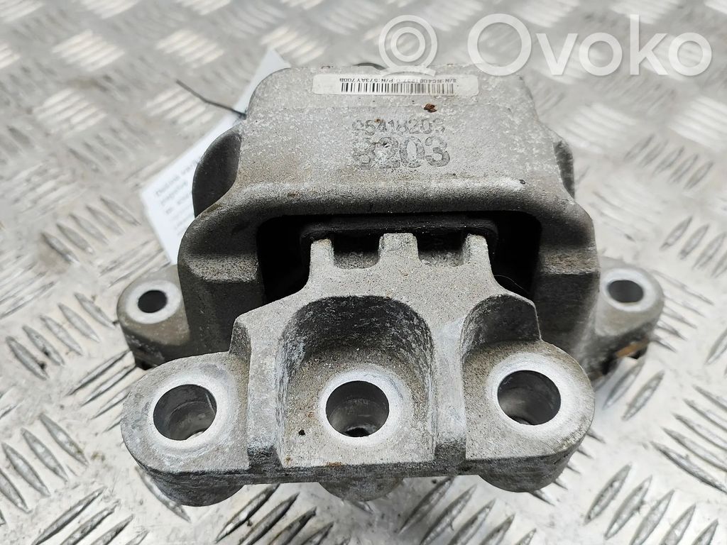 Opel Mokka Engine mount bracket 
