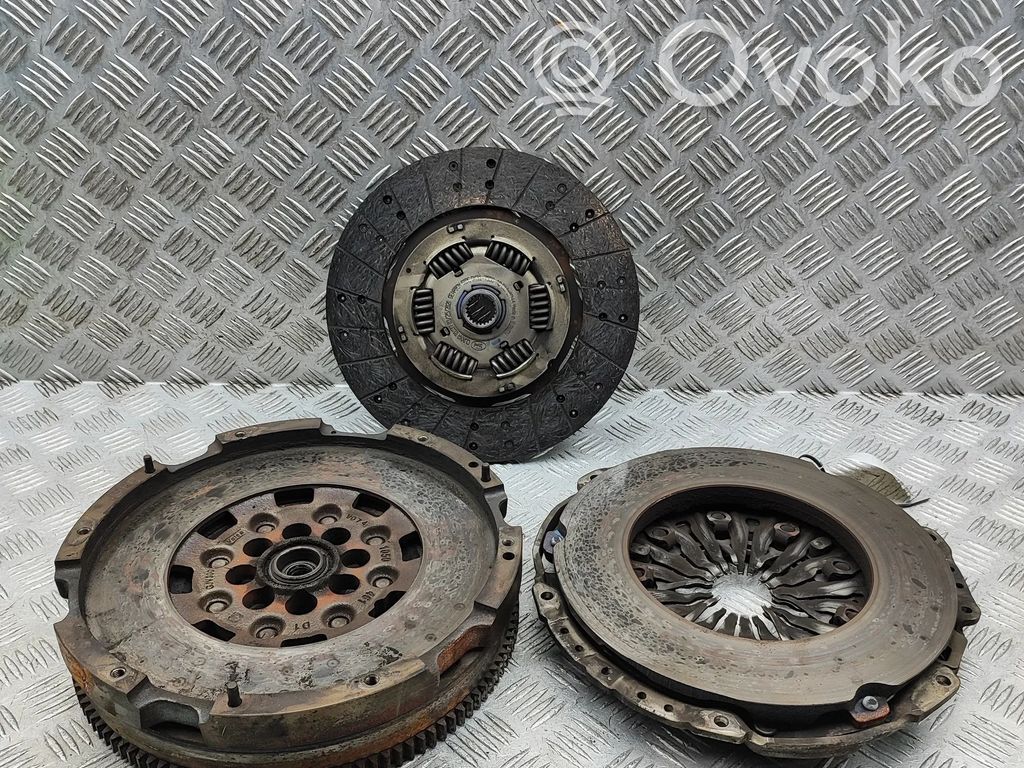 Ford Transit Juego de embrague 