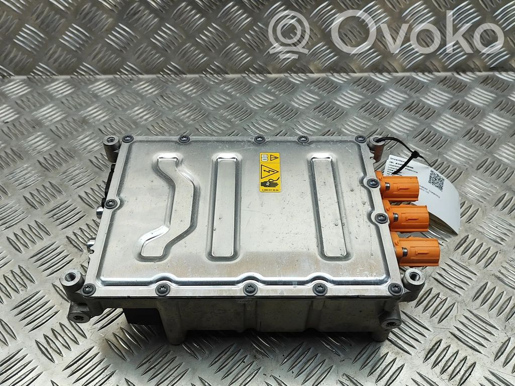 Mercedes-Benz EQA Inversor/convertidor de voltaje 