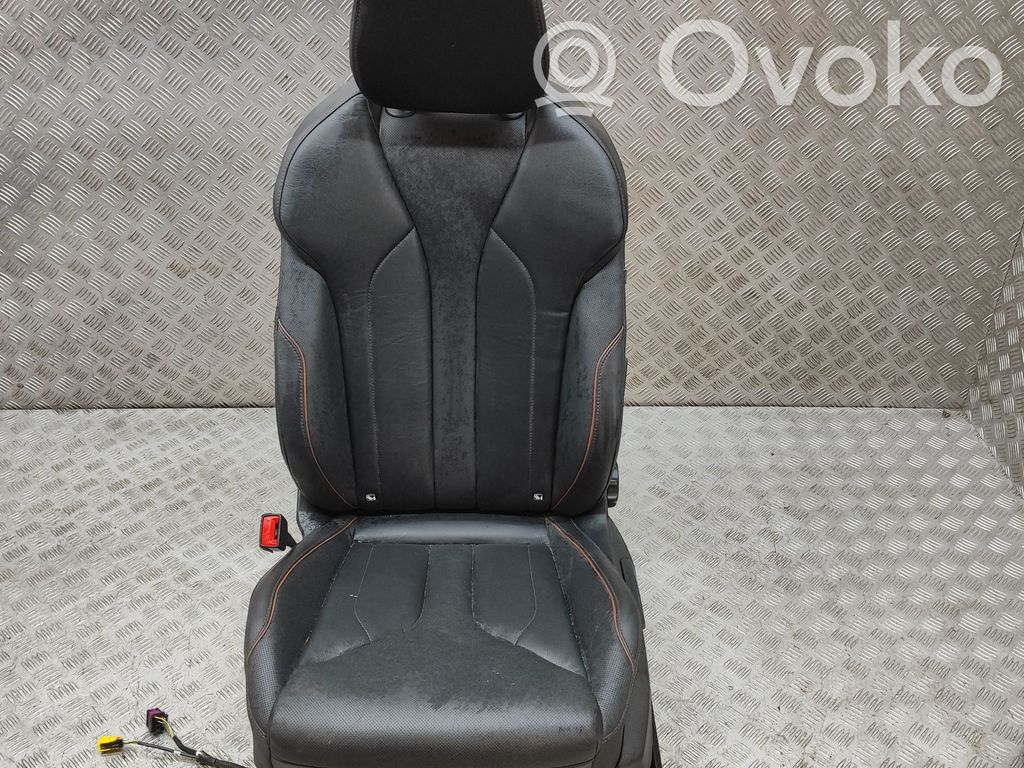 Skoda Enyaq iV Front driver seat 