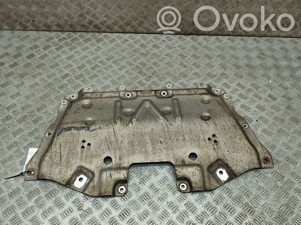 BMW 8 G14 Protezione anti spruzzi/sottoscocca del motore 