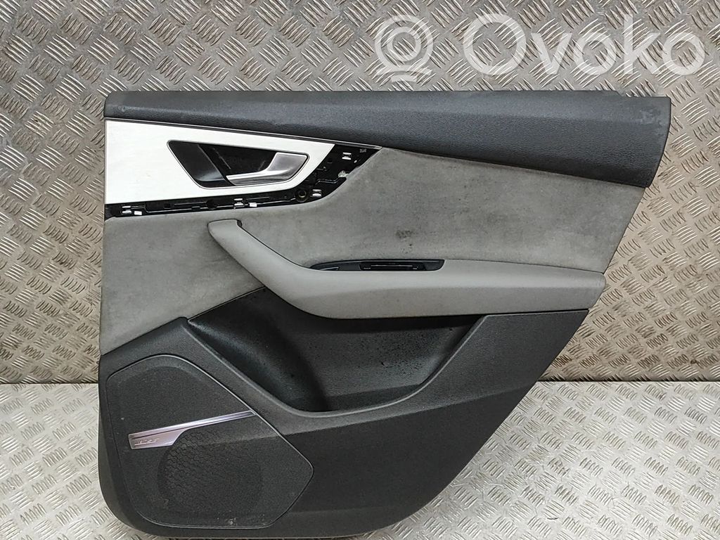 Audi Q7 4M Verkleidung Tür hinten 