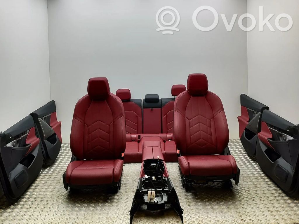 BMW 5 G60 G61 Tapicerka / Komplet 