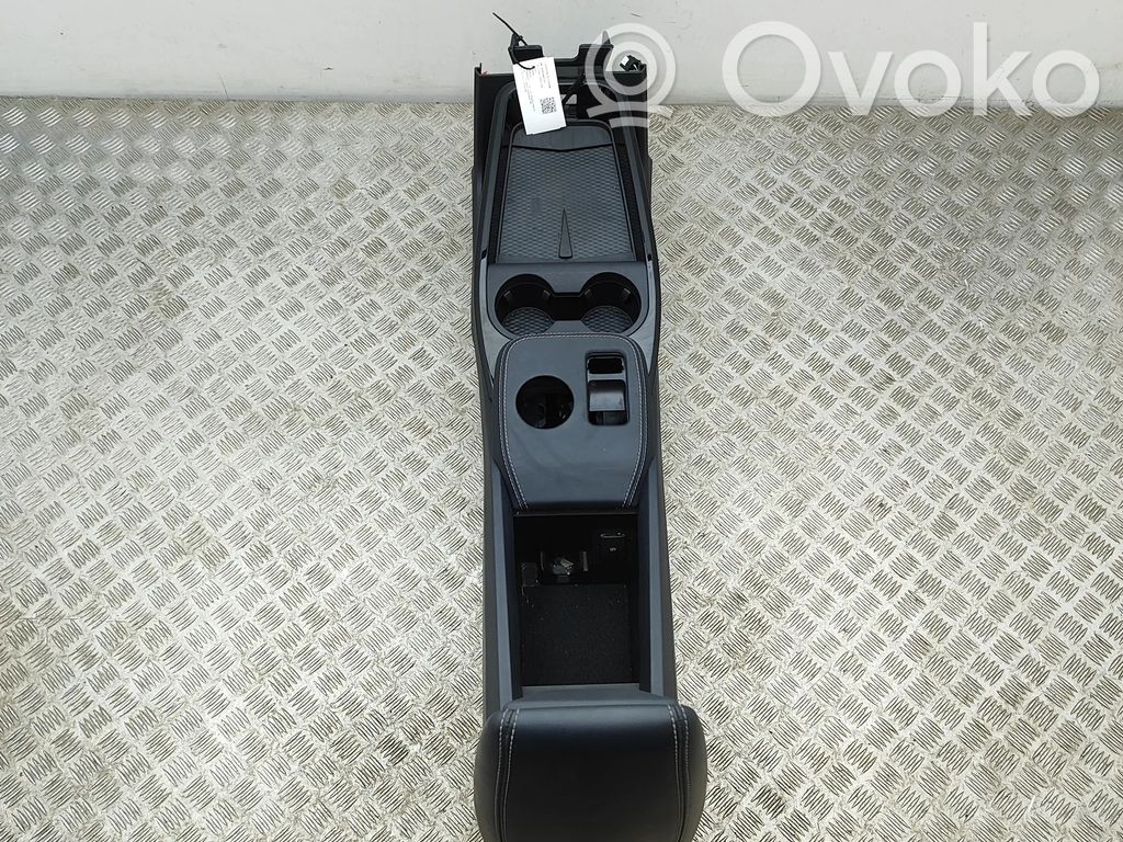 Ford Mustang Mach-E Center console 