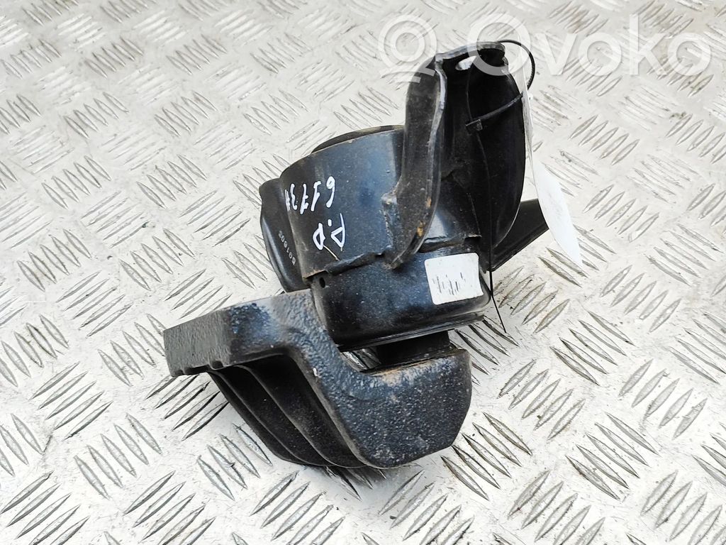 Engine mount bracket   21810A5500