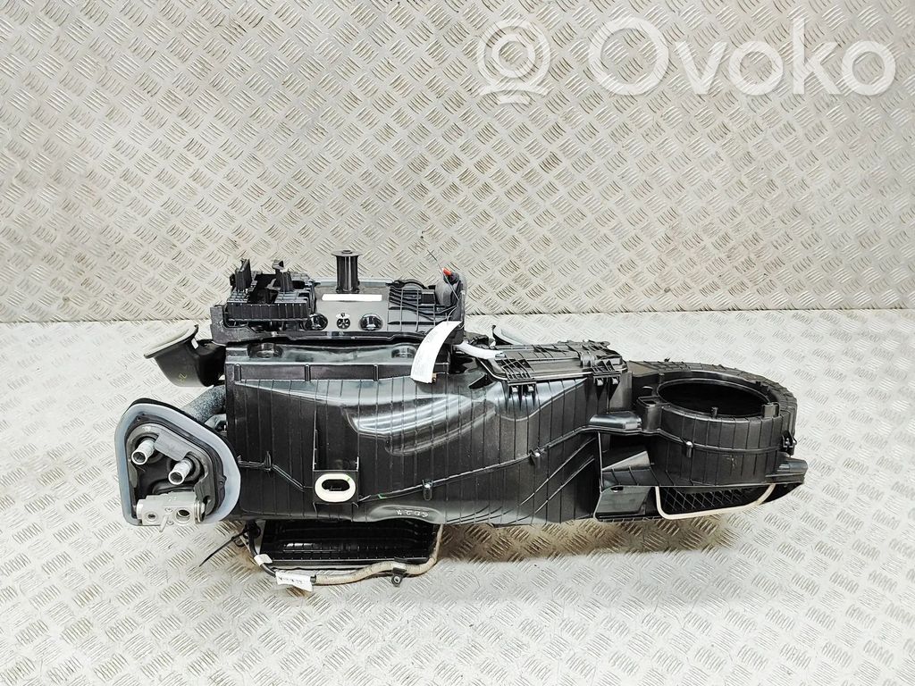 BMW X6 G06 Nagrzewnica / Komplet 